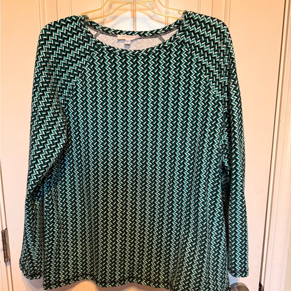 Talbots Green and Black Chevron Long Sleeve Top